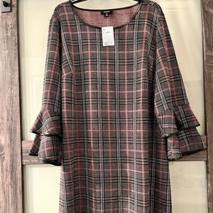 NWT Tacera Plaid Dress